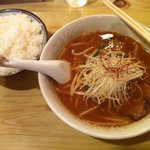 ラーメン まるいし - みそとライス