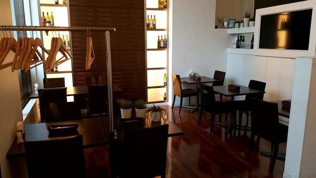 Casual Restaurant &amp; Bar 30's photo 4