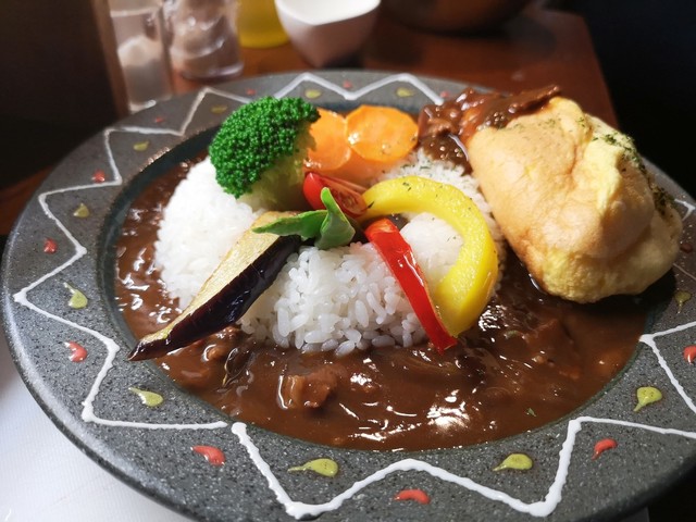 敲太楼山荘（コウタロウサンソウ）上盛岡カフェ &ndash; 静かな山荘風モーニングとスイーツ