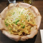 万人家 - 花びらチャーシュー麺大盛り（トッピングメンマ）1100円