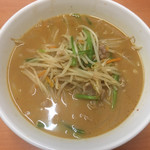 日高屋 - 味噌ラーメン(520円)