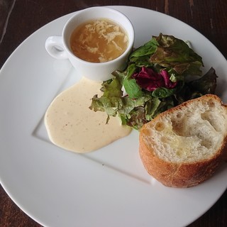 カフェ クラウディブラウン_1