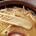 麺場 田所商店 - ポテトが入ってるよ