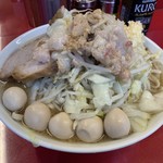 ラーメン二郎 - ラーメン小 うずら ニンニクアブラ