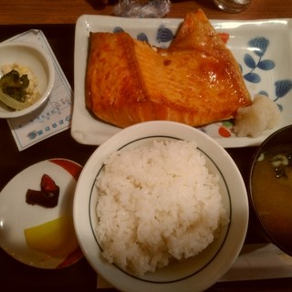 お一人様ok 押上駅でおすすめの居酒屋をご紹介 食べログ お一人様ok 押上駅でおすすめの居酒屋をご紹介 食べログ