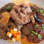 ワク チュ ギュ カフェ - 麻婆カレーとひよこ豆のベジカレー(更にup)