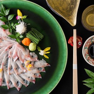 慶事 魚蔵コース 祝い肴 四季のお造り 車海老天麩羅 お赤飯 全10品 飲み放題別 6 000円 税込 移転 対馬のどぐろとイカ活き造り 博多 魚蔵 ハカタ ウオクラ 博多 魚介料理 海鮮料理 食べログ