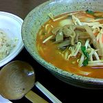 天下一 - おろちょんラーメン（780円）＋半チャーハン（200円）