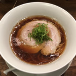 創作麺工房 鳴龍 - 「醤油拉麺」850円