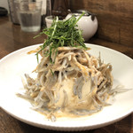 創作麺工房 鳴龍 - 「しらす冷やっこ」300円