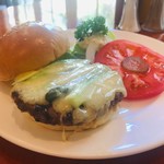 115016273 - チェダーチーズがとろり！