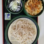 ゆで太郎 もつ次郎 - いつでも500円のワンコインセット、もりとミニかき揚げ丼。