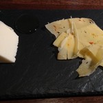 春風駘蕩 - チーズ盛り合わせ