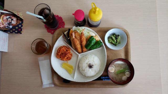 カフェ 和 稲積公園 カフェ 食べログ