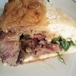 The Ivy Kensington Brasserie - ローストビーフサンドウィッチ