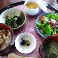 御曹司きよやす邸 鎌倉プリンスホテル店 - 鉄板焼き御膳のセット