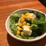 TAKA - ランチのサラダ
