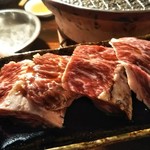 炭火焼肉 ホルモン にく式 - 