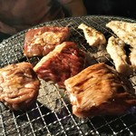 炭火焼肉 ホルモン にく式 - 