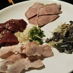 炭火焼肉 ホルモン にく式 - 