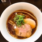 らぁ麺 すぎ本 - 醤油らぁ麺（850）