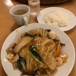 南海飯店 - かたい焼ソバ＋ライス
