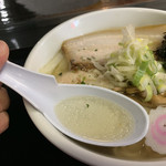 らー麺　Do・Ni・Bo - スープだよー