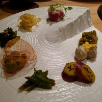 北新地 肉料理 名門 - ナムル８種盛り