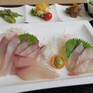 つしま亭 さと_1