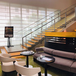 ロビーラウンジ シェラトンホテル広島 - 自然光がたっぷり降り注ぐスタイル☆彡( ^ω^ )