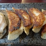 大衆中華酒場　餃子の西丸 - 