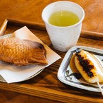 菓のん - クロワッサン鯛焼きセット