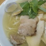 麺屋十郎兵衛 - ３種の貝だし特製塩らあめん（アップ）