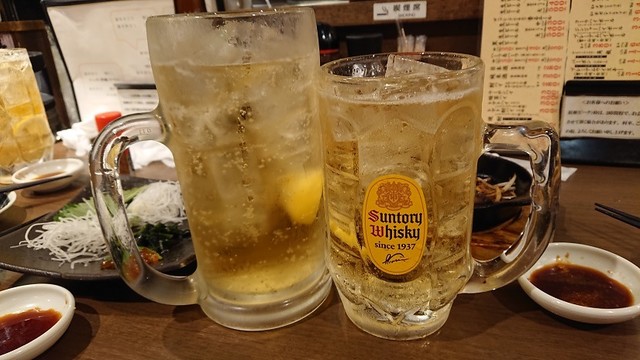 ギガ1ml入りの濃い目のハイボールを飲みながら昼飲みができる居酒屋 By Acchi814 酒場おか長 Namba なんなん店 難波 南海 居酒屋 食べログ ギガ1ml入りの濃い目のハイボールを飲みながら昼飲みができる居酒屋 By Acchi814 酒場おか長 Namba なんなん店 難波 南海 居酒屋 食べログ