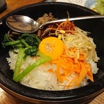 韓国料理 満月 - 石焼ビビンバ