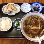 幸佳樓 - 麺定食(きのこ炒めラーメン)