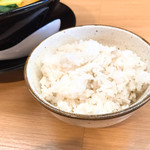 担担麺と麻婆豆腐の店 虎玄 - サービスライス