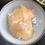 食処はる 澤の家 - 3杯目、4切れおごって。