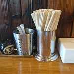 中華そば 秋山  - 卓上調味料