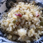 カフェアンドショップ ロータスランド - 2019/09/07
      今週のおまかせセット 550円
      〈野菜たっぷり塩ラーメン〉
      ･自家製中華麺の、野菜たっぷり塩ラーメン（手作り麻辣醤添え）
      ･チャーハン
      ･スイカ（農薬、化学肥料不使用）