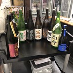 けんちゃん 日本酒セルフ飲み放題 - 