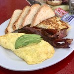 CJ's New York Style Delicatessen - MAC OMELET With BACON