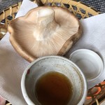 ろばたやき山ろく - プレミアム生椎茸