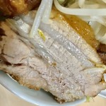 自家製ラーメン大者 - 美味しい豚は何枚でも食べれてしまいます【料理】 