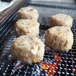 ろばたやき山ろく - 炊き込みご飯を焼きおにぎりで