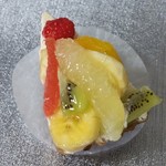 スタイルズケイクス＆カンパニー - 季節のフレッシュフルーツタルト＠600円