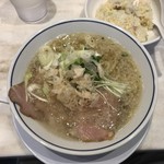 らーめん 鱗  - 塩ラーメン