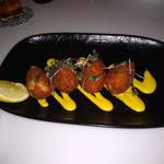 Waterbar & Grill Steakhouse - 魚とイカのすり身フライ