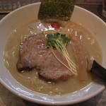 麺 やまらぁ - しおらぁ