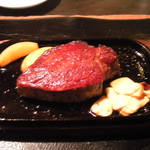 グルマンズ和牛 - メインの前沢牛フィレステーキ